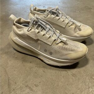 Nike Zegama 2 Men’s Size 11.5